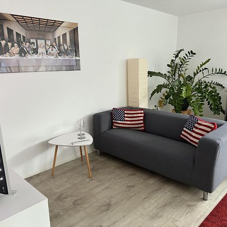 Ferienwohnung Alina ซินส์ไฮม์ ภายนอก รูปภาพ